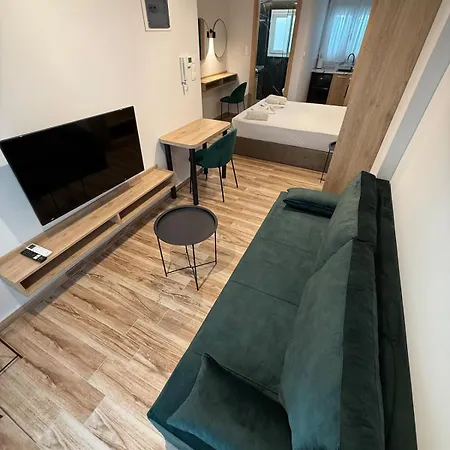 Ethra 9 Апартаменты *