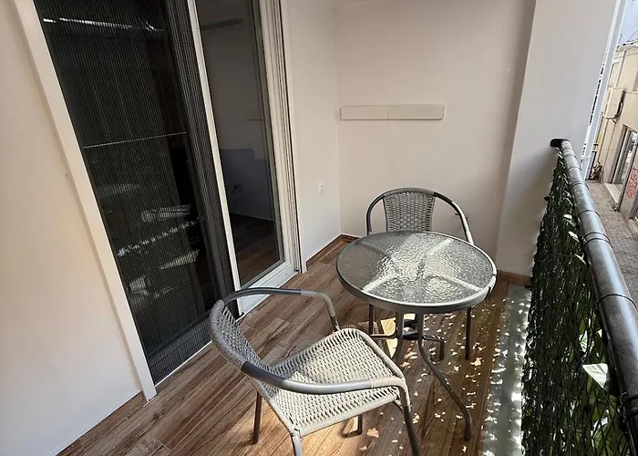 Апартаменты Ethra 9 *