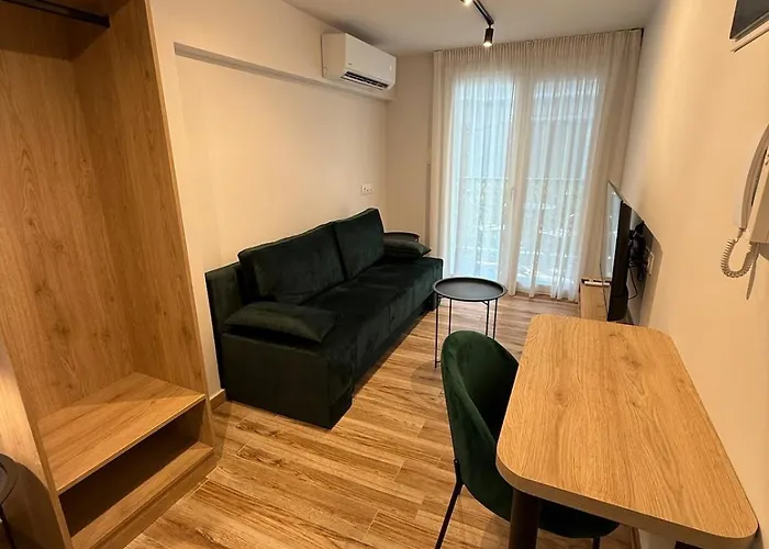 Ethra 9 Апартаменты *