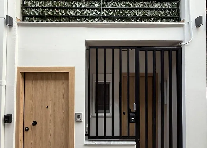 Апартаменты Ethra 9 Волос